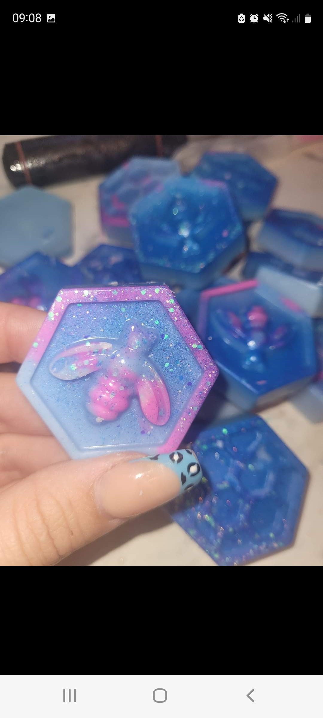 Honeycomb bees