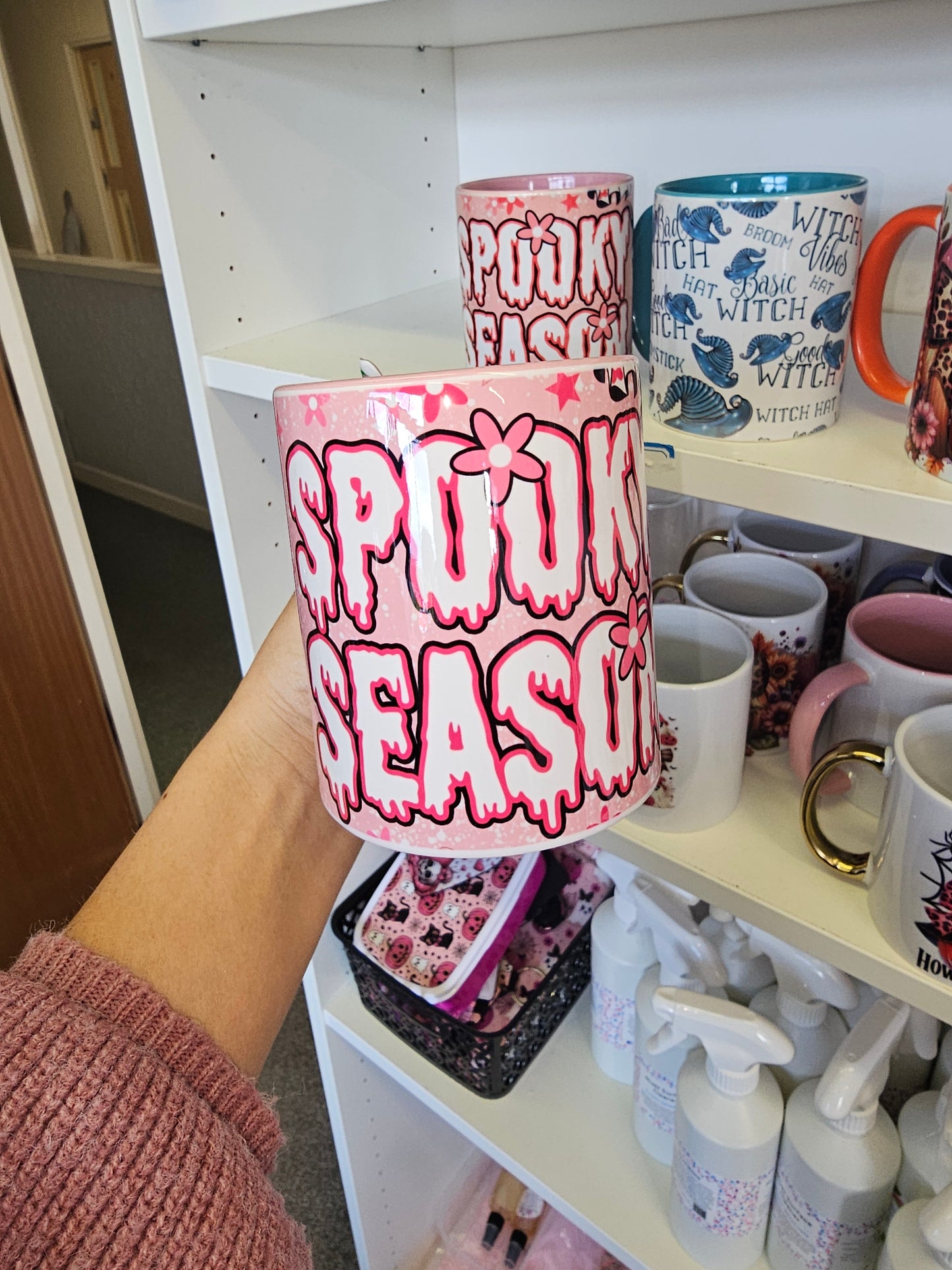 Mugs