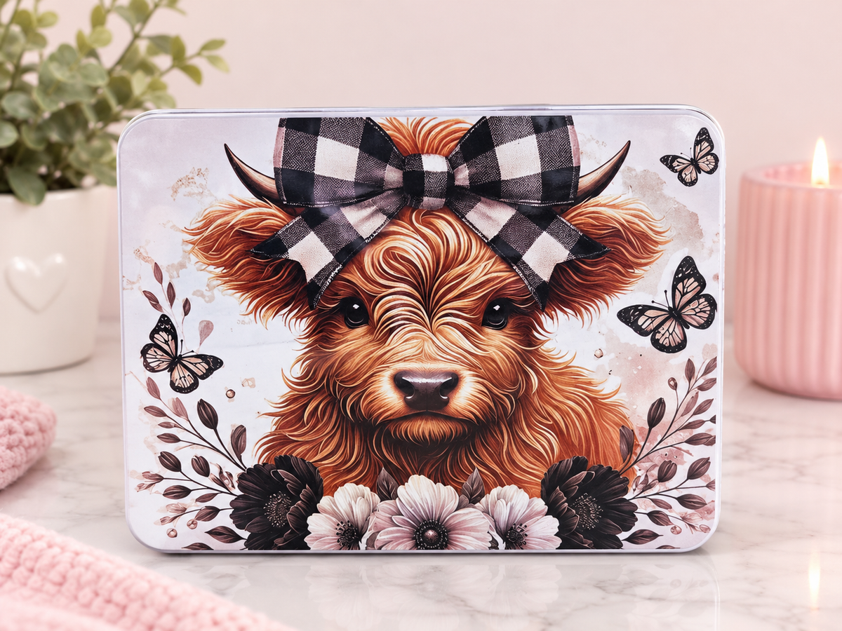 Large Highland Cow Tin & 10 Wax Highland Cow Melts
